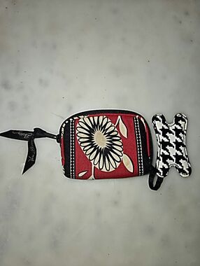 Vera Bradley Red Floral Zip Coin Purse Wallet Keychain Card Holder